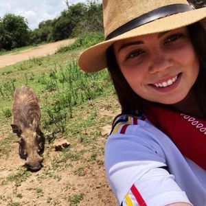 Meet your Posher, Hannah